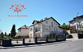 Willa Różana - Apartamenty i Pokoje Gościnne